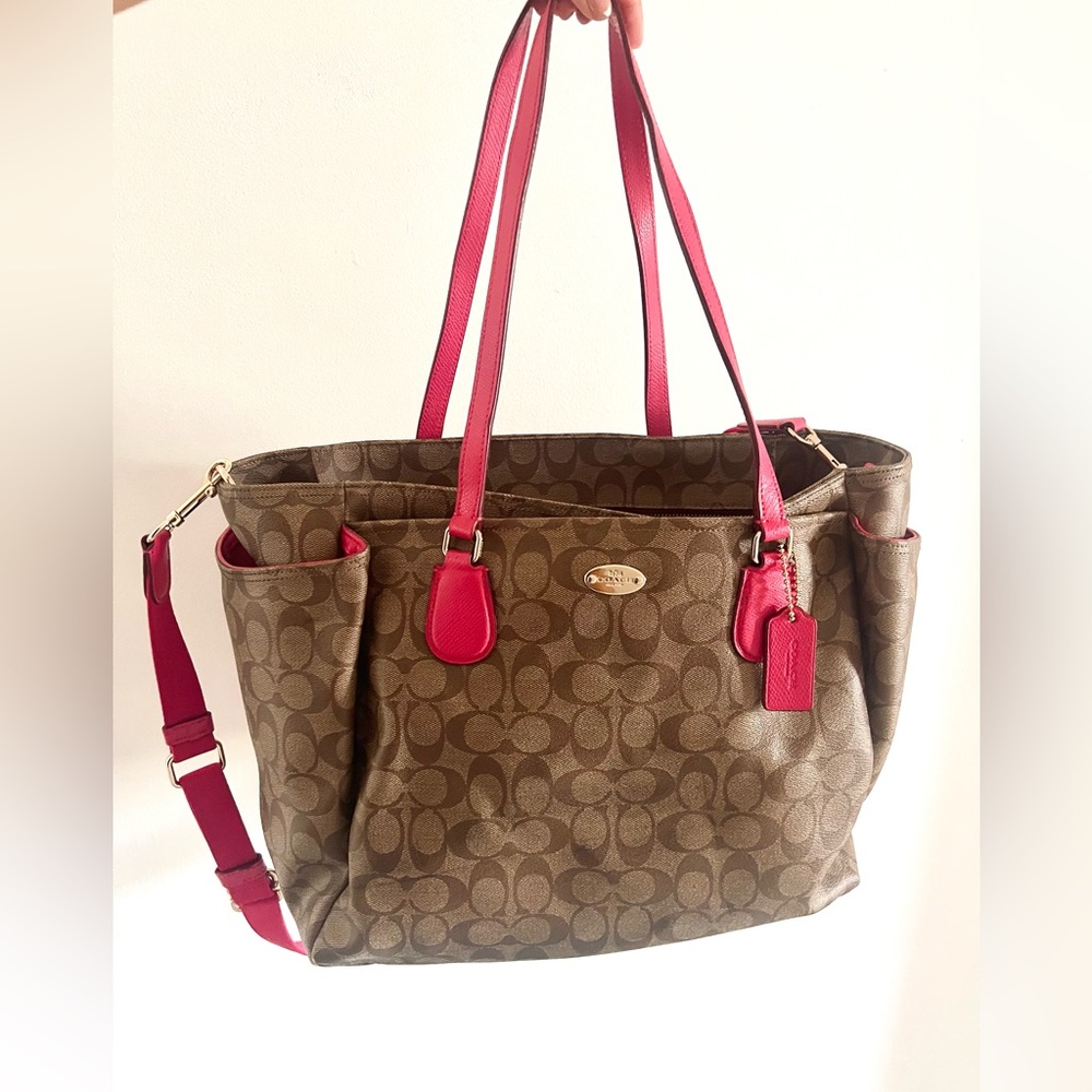 Coach Diaper/Baby Bag EXCELLENT CONDITION!